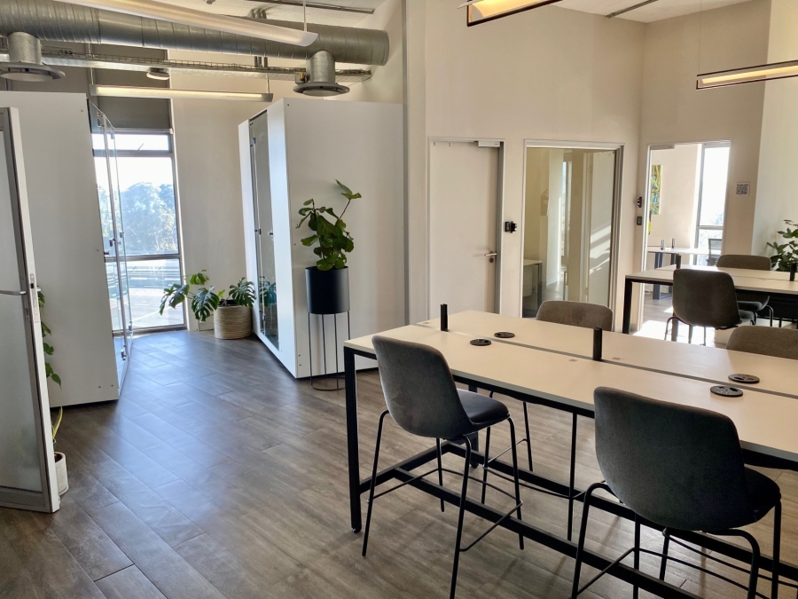 To Let commercial Property for Rent in De Waterkant Western Cape